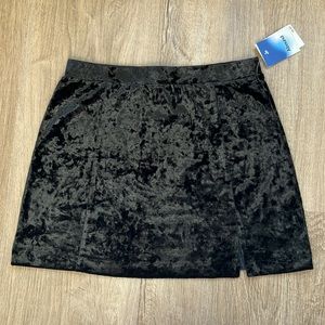 NWT Abound Women’s Black Velour Mini Skirt Various Sizes
